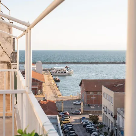 Sea & View Terrace 1 Daire Selanik